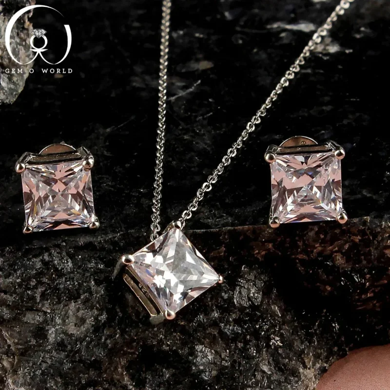 "A Symphony of Sparkles: Discover the Princess Solitaire Set"