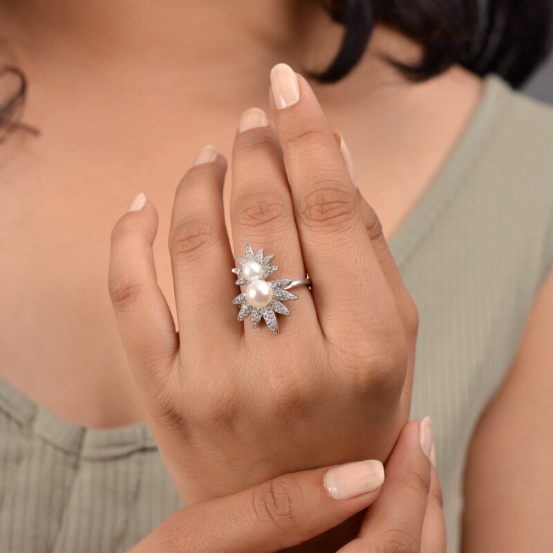 White Pearl Valentine Collection