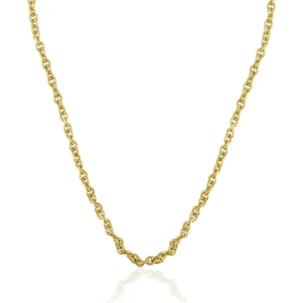 Elegant Cable Chain with Sleek Metal Design