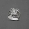 Masculine Mastery: The Stylish Black Onyx Men's Ring - Image 2